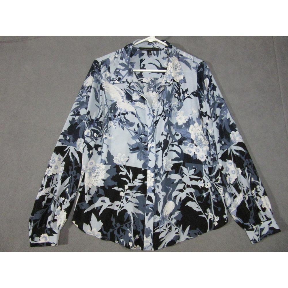 White House Black Market Top Womens Medium White Black Floral Cranes Button Up